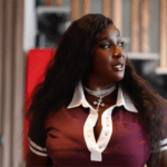 Conduite sans Permis: Les choses se compliquent pour Maabio. L&rsquo;influenceuse déférée devant le Procureur