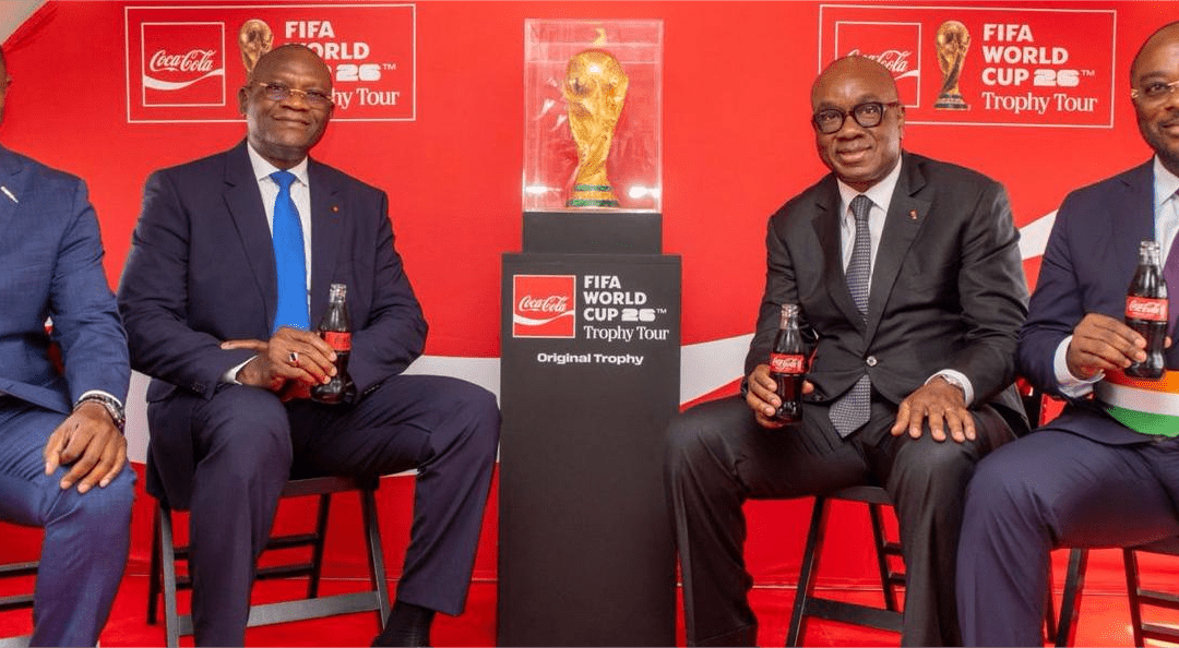 La Tournée du Trophée de la Coupe du Monde de la FIFA™ par Coca-Cola fait vibrer la Côte d’Ivoire