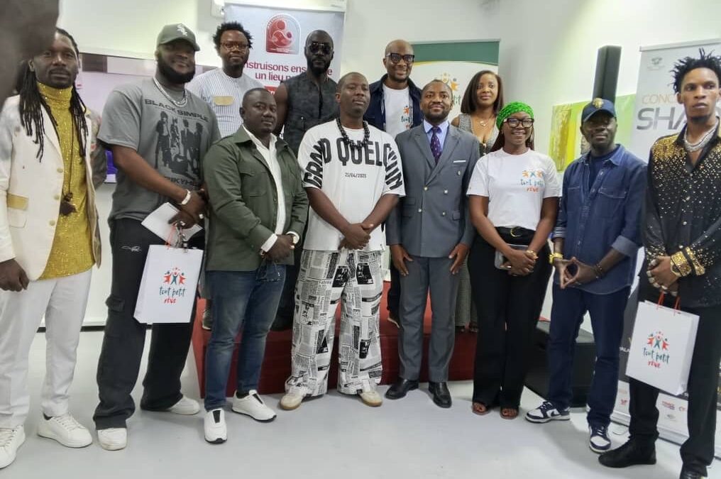 Abidjan: lancement officiel de l’initiative “Les Tout-Petits Rêves” à Jacobleu Art Galerie