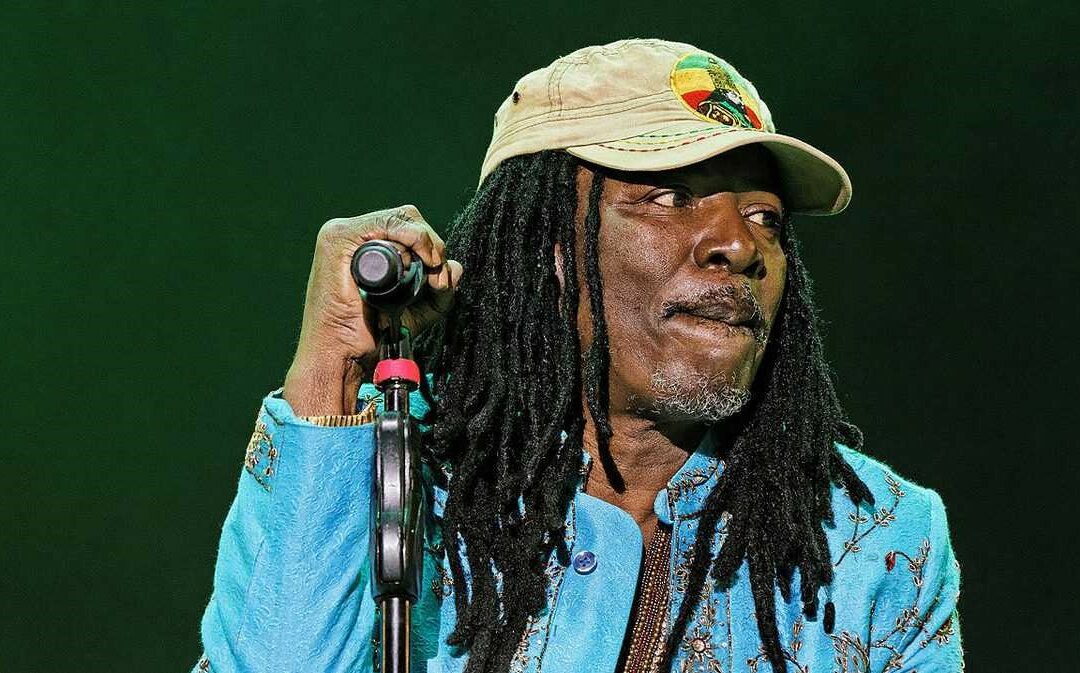   Musique: Alpha Blondy met une pause à sa carrière. La vraie raison