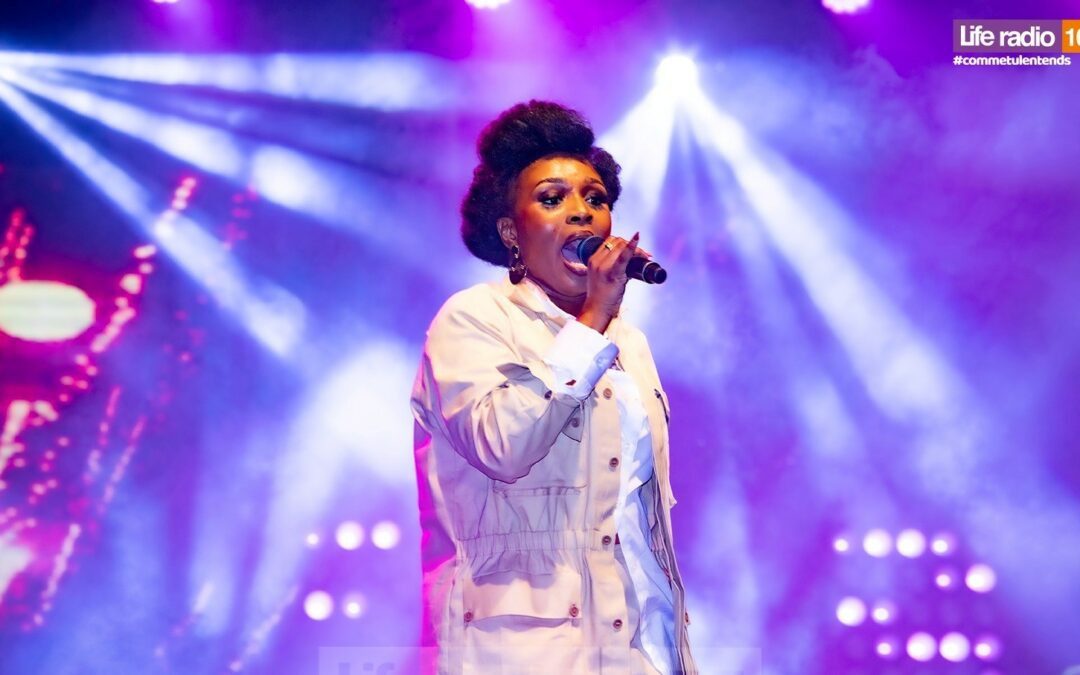 Spectacle: Comment Dena Mwana a mis le Palais à ses pieds