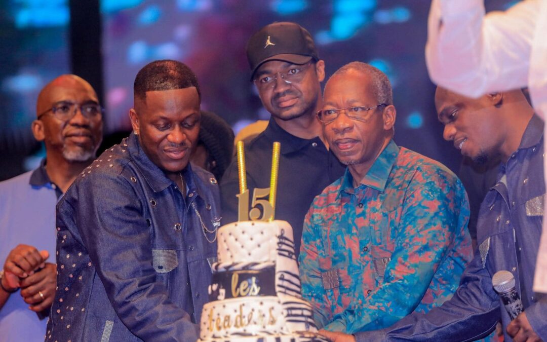 Concert célébration 15 Ans: Dans une salle comble, Le duo Zouglou Les LEADERS enchante le public